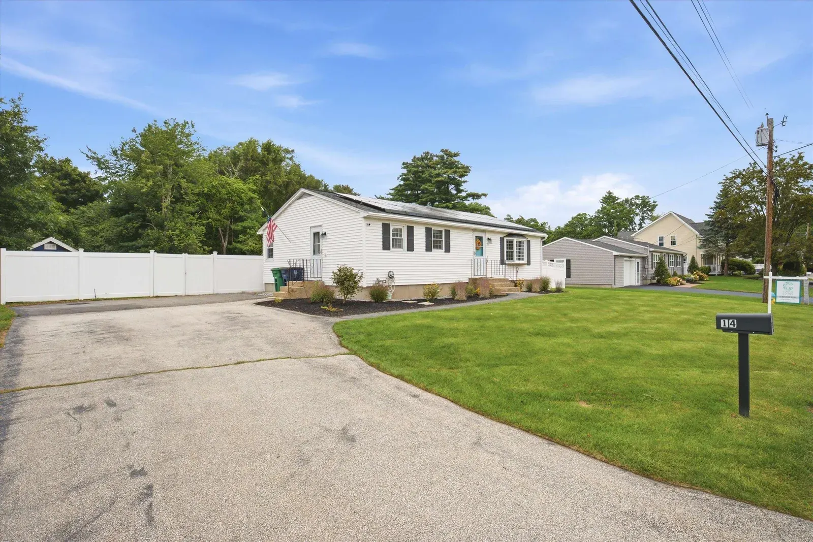 Driveway and front lawn at 14 Bloomingdale Drive